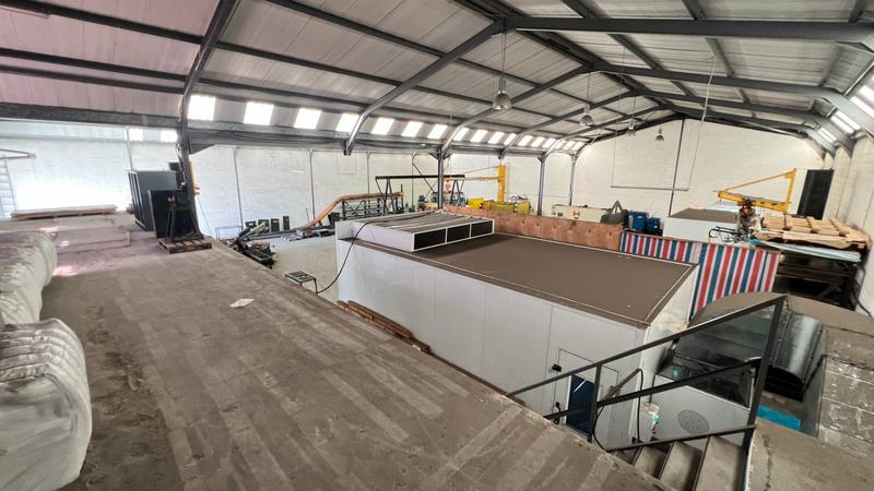 To Let commercial Property for Rent in Killarney Gardens Western Cape
